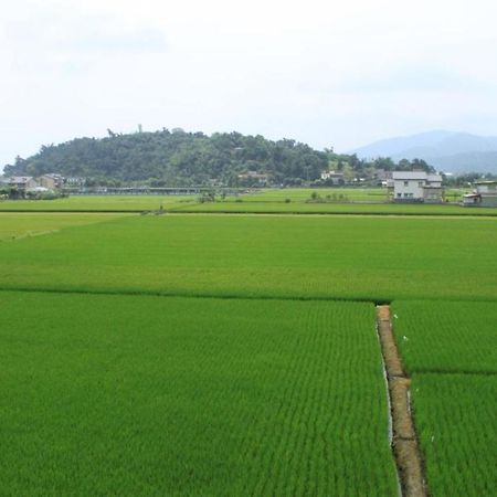 冬山乡水畔星墅时尚会馆住宿加早餐旅馆 外观 照片